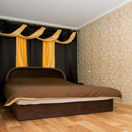 Poltava Luxury Apartments Almazniy Trade Center エクステリア 写真