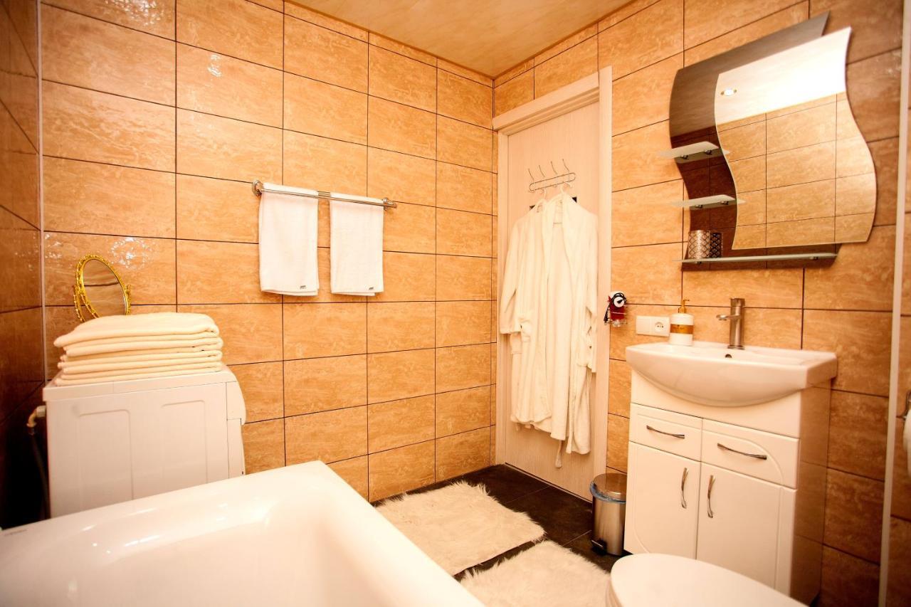 Poltava Luxury Apartments Almazniy Trade Center エクステリア 写真