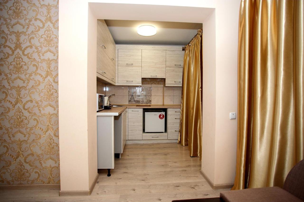 Poltava Luxury Apartments Almazniy Trade Center エクステリア 写真