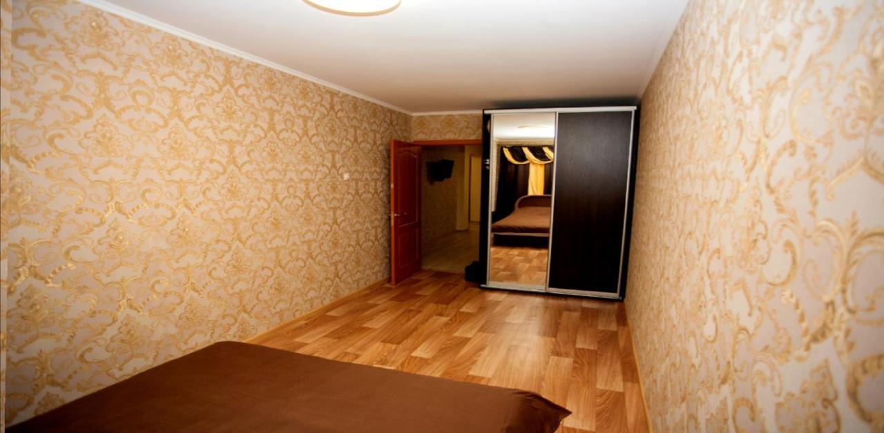 Poltava Luxury Apartments Almazniy Trade Center エクステリア 写真